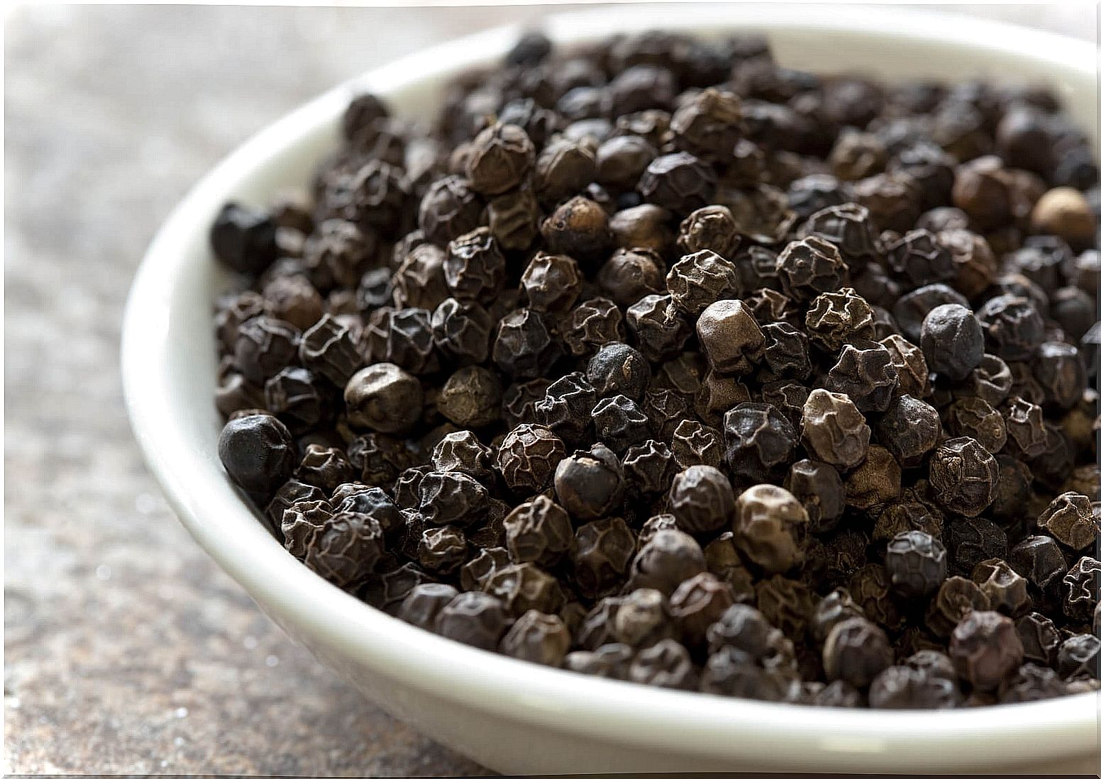 Pepper is among the foods to improve mood