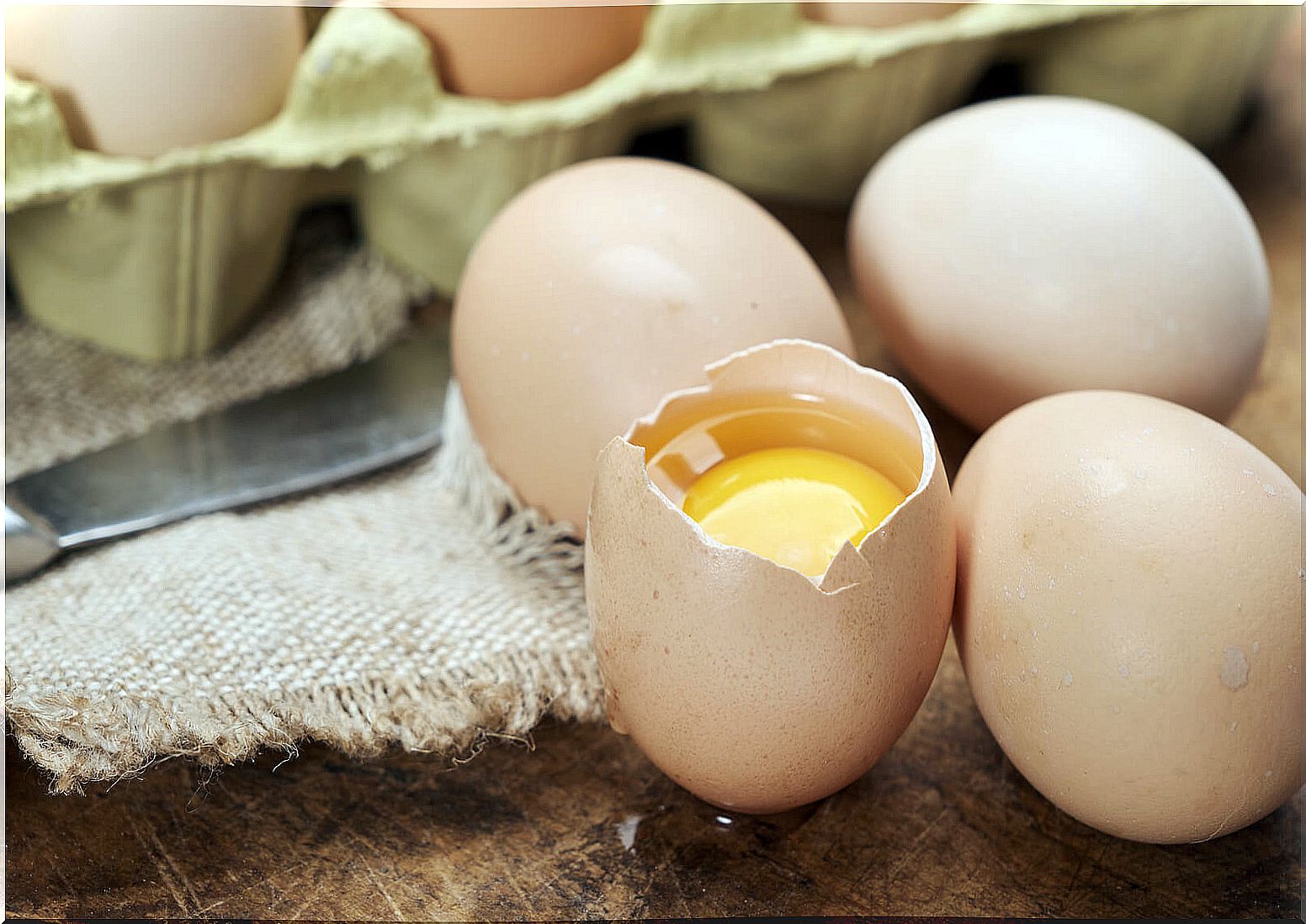 Eggs are among the foods to improve mood